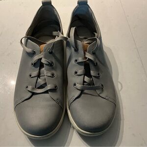 Ladies Leather DANSKO sneaker-style shoe